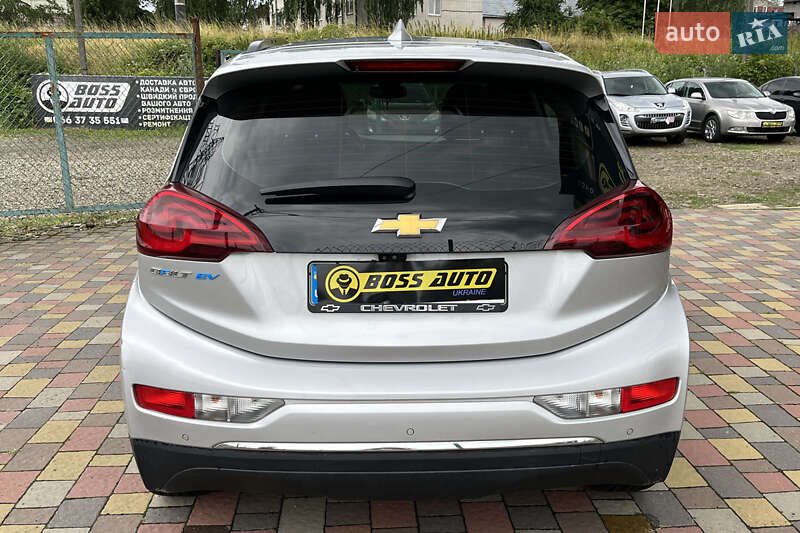 Хэтчбек Chevrolet Bolt EV 2017 в Стрые