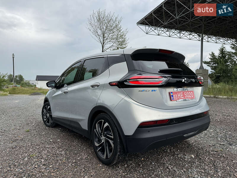 Хэтчбек Chevrolet Bolt EV 2023 в Львове