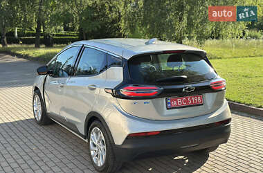 Хэтчбек Chevrolet Bolt EV 2023 в 