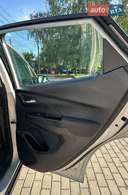 Хэтчбек Chevrolet Bolt EV 2023 в 