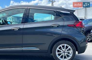 Хэтчбек Chevrolet Bolt EV 2020 в 