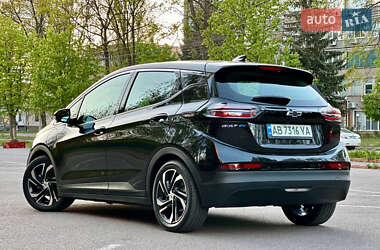 Хэтчбек Chevrolet Bolt EV 2023 в 
