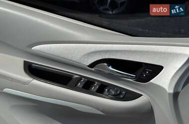 Хэтчбек Chevrolet Bolt EV 2016 в 