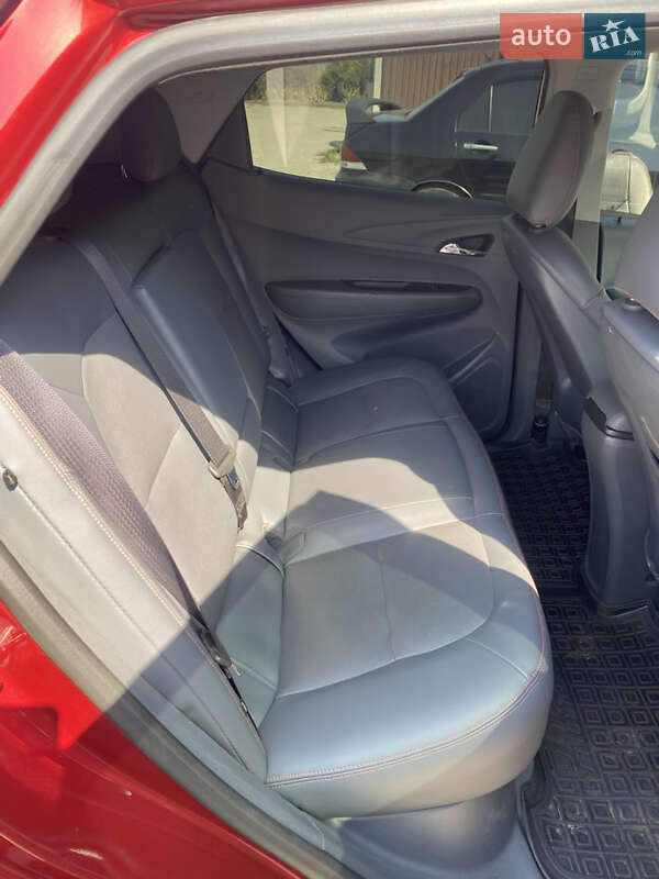 Хэтчбек Chevrolet Bolt EV 2018 в Запорожье фото 12 Хэтчбек Chevrolet Bolt EV 2018 в Запорожье