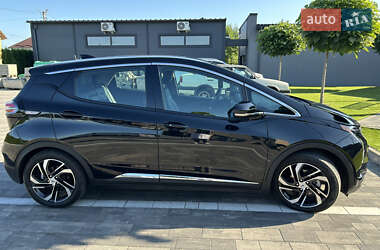Хэтчбек Chevrolet Bolt EV 2023 в 