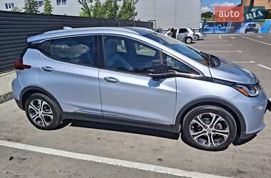 Хэтчбек Chevrolet Bolt EV 2016 в 