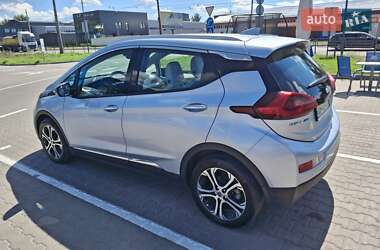 Хэтчбек Chevrolet Bolt EV 2016 в 