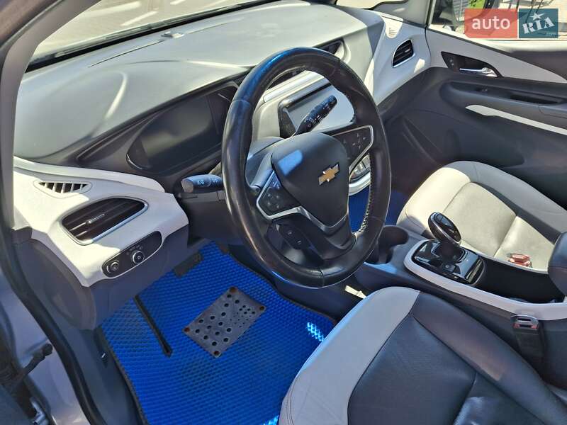 Хэтчбек Chevrolet Bolt EV 2016 в Житомире