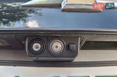 Хэтчбек Chevrolet Bolt EV 2016 в 