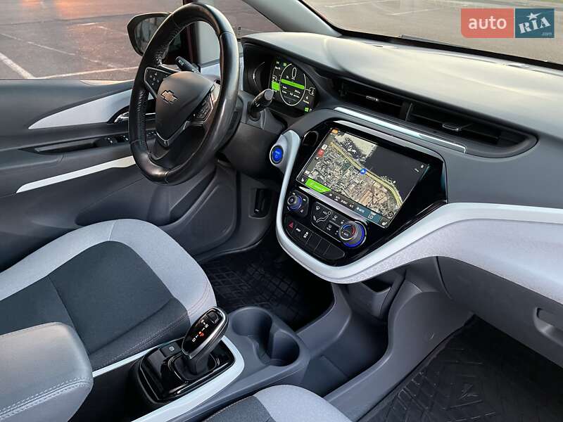 Хэтчбек Chevrolet Bolt EV 2021 в Днепре