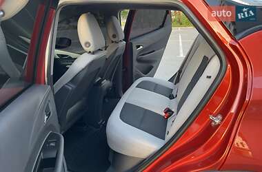 Хэтчбек Chevrolet Bolt EV 2021 в 