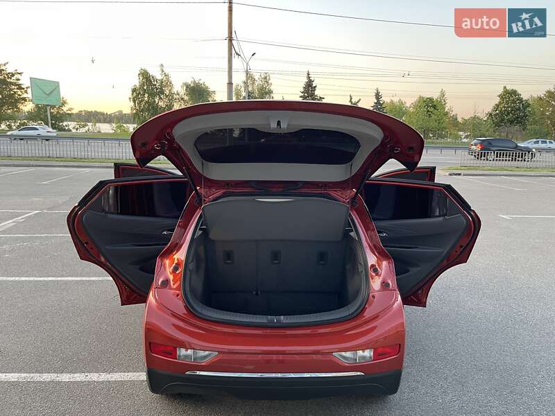 Хэтчбек Chevrolet Bolt EV 2021 в Днепре