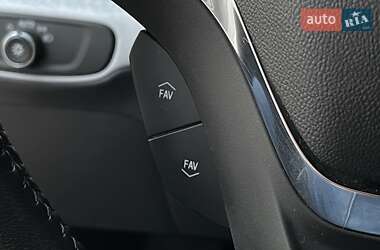 Хэтчбек Chevrolet Bolt EV 2021 в 