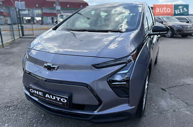 Хэтчбек Chevrolet Bolt EV 2022 в 