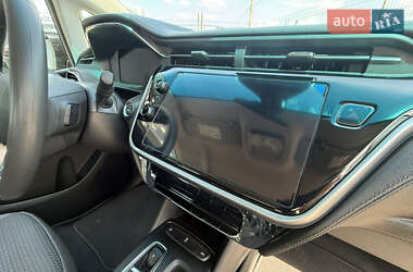 Хэтчбек Chevrolet Bolt EV 2022 в 