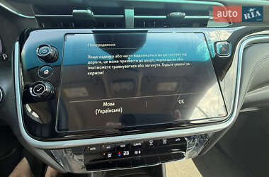 Хэтчбек Chevrolet Bolt EV 2022 в 