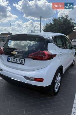 Хэтчбек Chevrolet Bolt EV 2016 в 