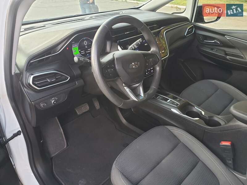 Хэтчбек Chevrolet Bolt EV 2022 в Запорожье