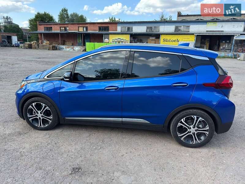 Хэтчбек Chevrolet Bolt EV 2018 в Нежине фото 2 Хэтчбек Chevrolet Bolt EV 2018 в Нежине