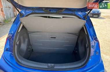 Хэтчбек Chevrolet Bolt EV 2018 в 
