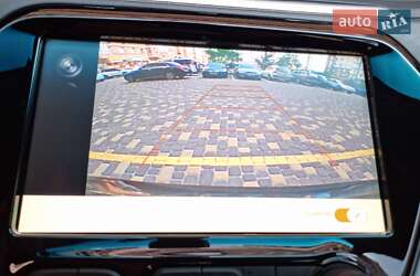 Хэтчбек Chevrolet Bolt EV 2017 в 
