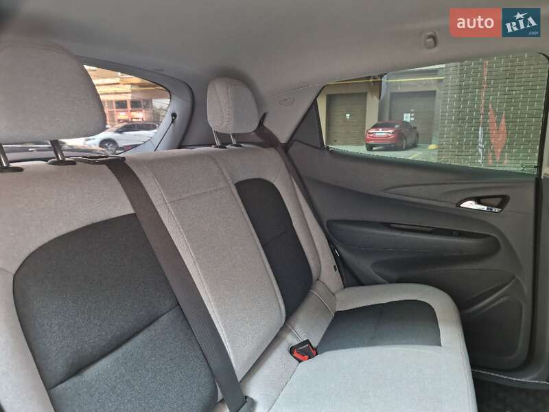 Хэтчбек Chevrolet Bolt EV 2017 в Виннице