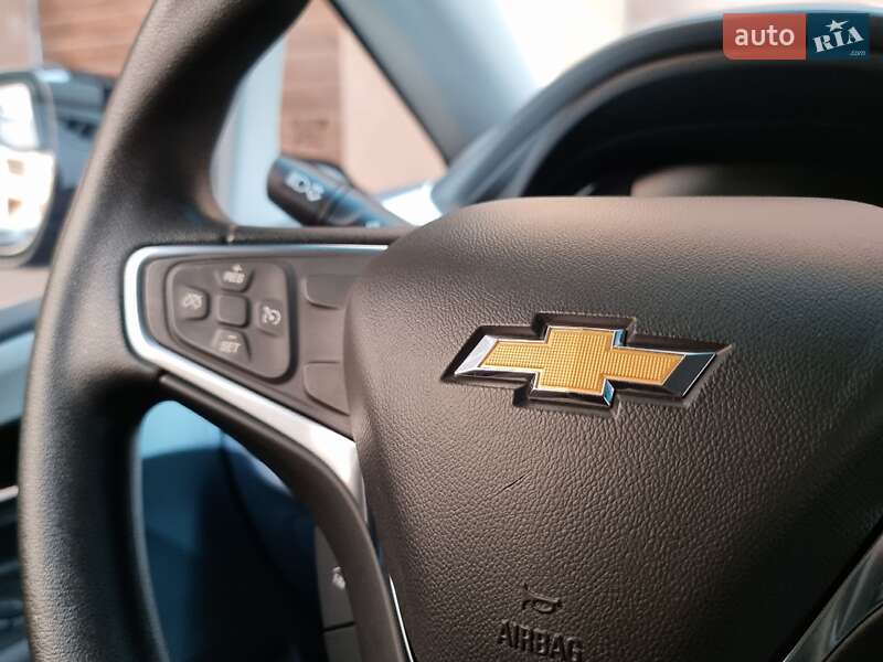 Хэтчбек Chevrolet Bolt EV 2017 в Виннице