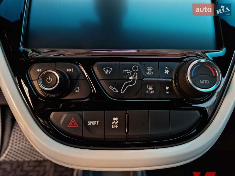 Хэтчбек Chevrolet Bolt EV 2017 в Виннице