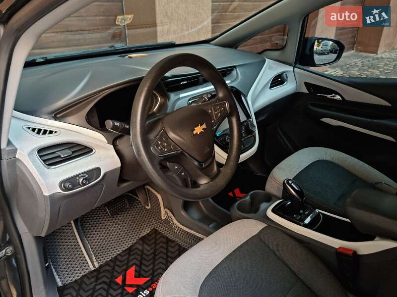 Хэтчбек Chevrolet Bolt EV 2017 в Виннице