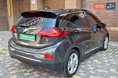 Хэтчбек Chevrolet Bolt EV 2017 в 
