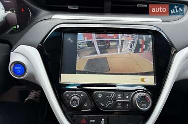 Хэтчбек Chevrolet Bolt EV 2019 в 