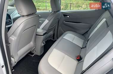 Хэтчбек Chevrolet Bolt EV 2020 в 