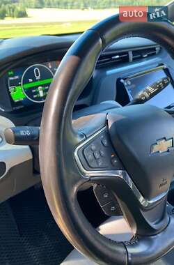 Хэтчбек Chevrolet Bolt EV 2019 в 