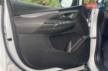Хэтчбек Chevrolet Bolt EV 2022 в 