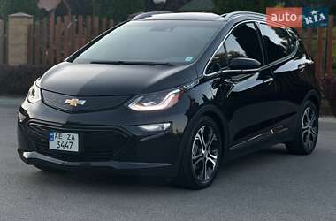 Хэтчбек Chevrolet Bolt EV 2020 в 