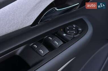 Хэтчбек Chevrolet Bolt EV 2020 в 