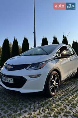 Хэтчбек Chevrolet Bolt EV 2017 в 