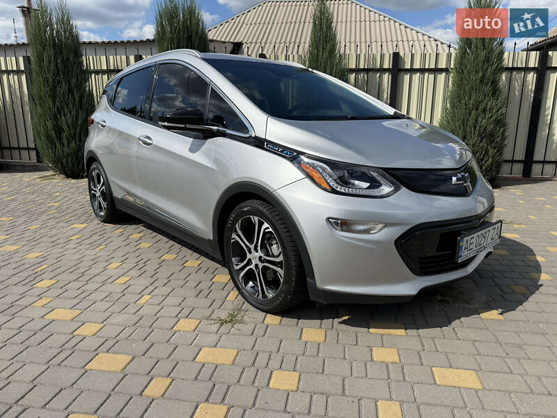 Хетчбек Chevrolet Bolt EV 2017 в Запоріжжі