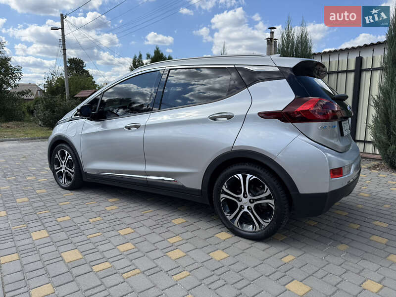 Хетчбек Chevrolet Bolt EV 2017 в Запоріжжі