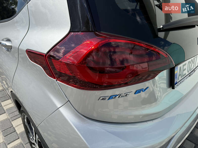 Хетчбек Chevrolet Bolt EV 2017 в Запоріжжі