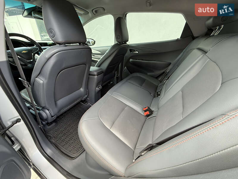 Хетчбек Chevrolet Bolt EV 2017 в Запоріжжі