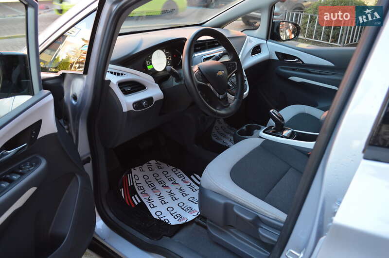 Хэтчбек Chevrolet Bolt EV 2017 в Львове