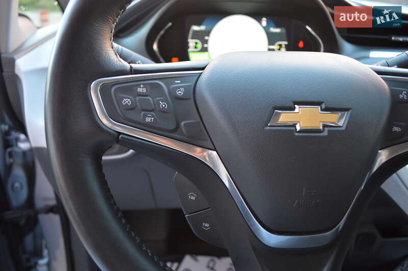 Хэтчбек Chevrolet Bolt EV 2017 в Львове