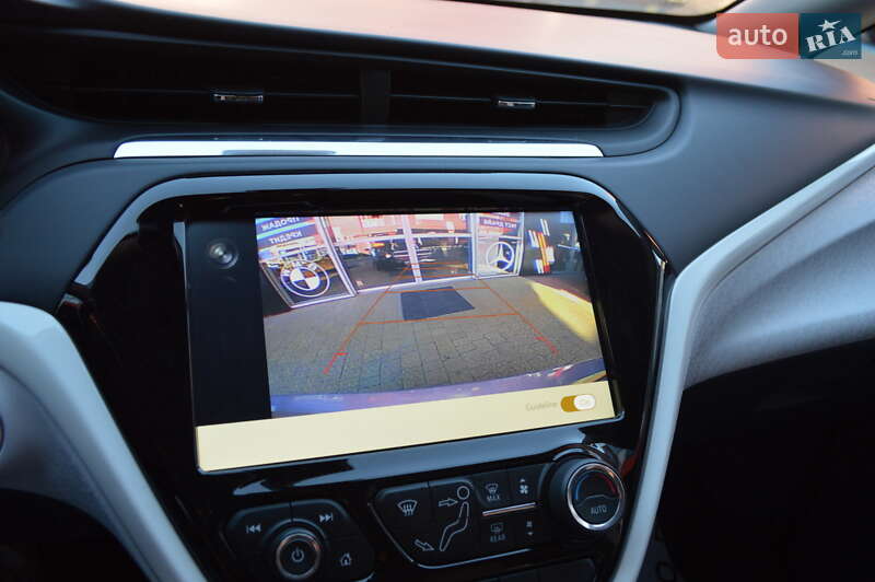 Хэтчбек Chevrolet Bolt EV 2017 в Львове