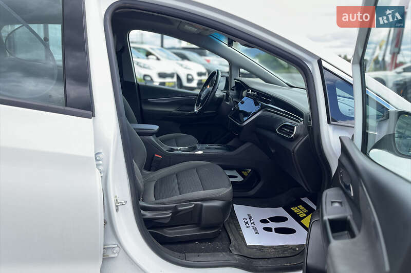 Хэтчбек Chevrolet Bolt EV 2022 в Мукачево