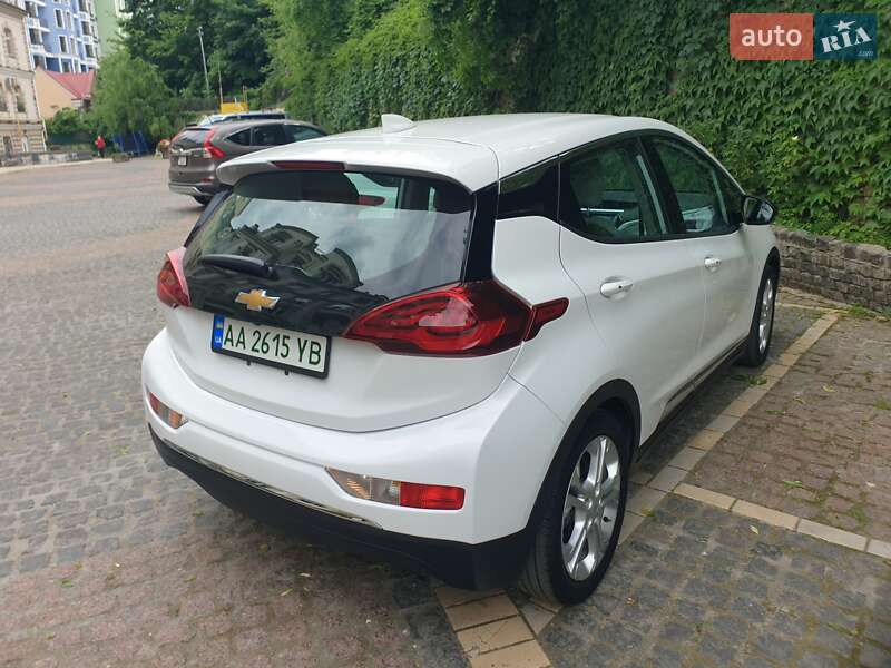 Хетчбек Chevrolet Bolt EV 2018 в Києві
