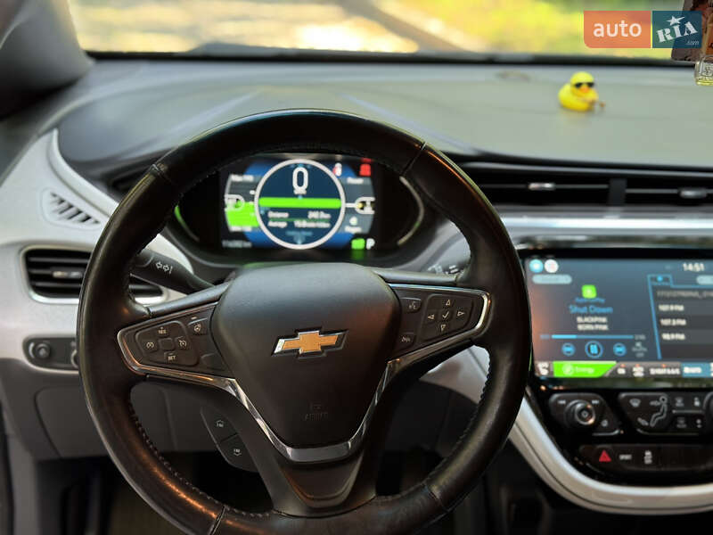 Хэтчбек Chevrolet Bolt EV 2016 в Кропивницком