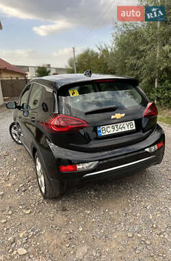 Хэтчбек Chevrolet Bolt EV 2018 в 