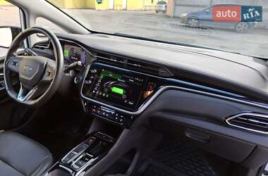 Хетчбек Chevrolet Bolt EV 2023 в 