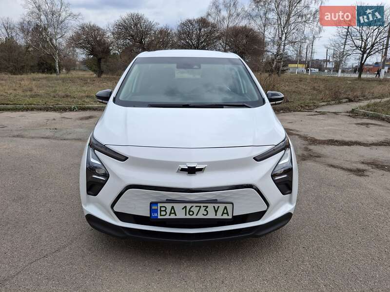 Хэтчбек Chevrolet Bolt EV 2023 в Кропивницком